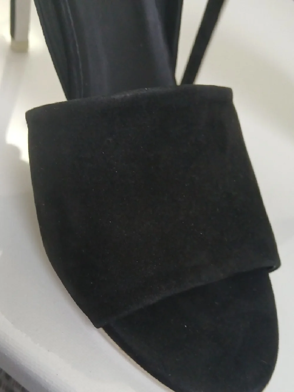 Vince Saffron Black Nubuck‎ Suede Sexy Versatile Peep-Toe d'Orsay Heels Size 8